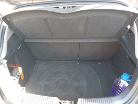 Kia Rio - 5900 € / 11539.40 лв. - 19343969 10