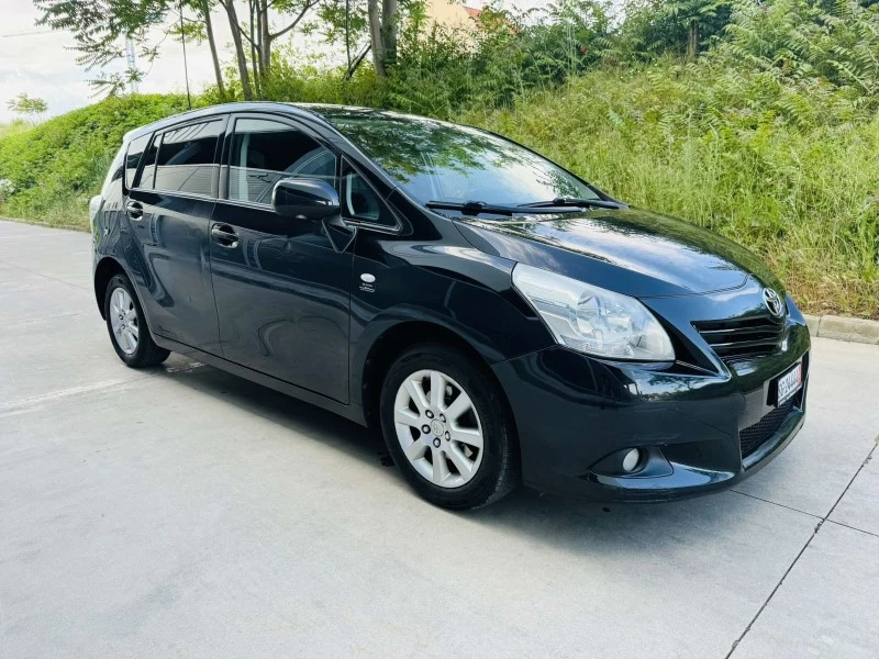 Toyota Verso 1.8 VVT-i, снимка 1 - Автомобили и джипове - 47433441