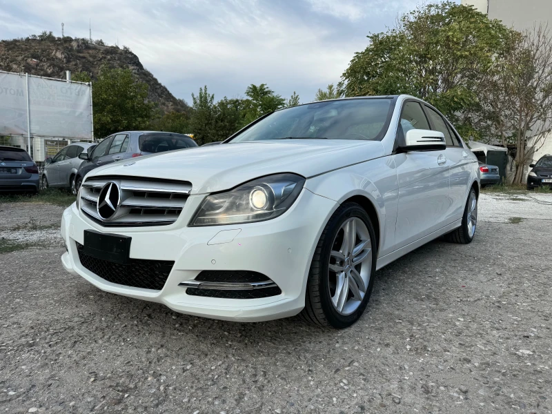 Mercedes-Benz C 220 CDI 170HP AVTOMAT FACE AMG NAVI LED PANORAMA 2014G, снимка 2 - Автомобили и джипове - 47432770