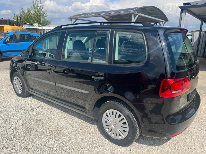 VW Touran 1.4i Автоматик, снимка 5 - Автомобили и джипове - 47077847