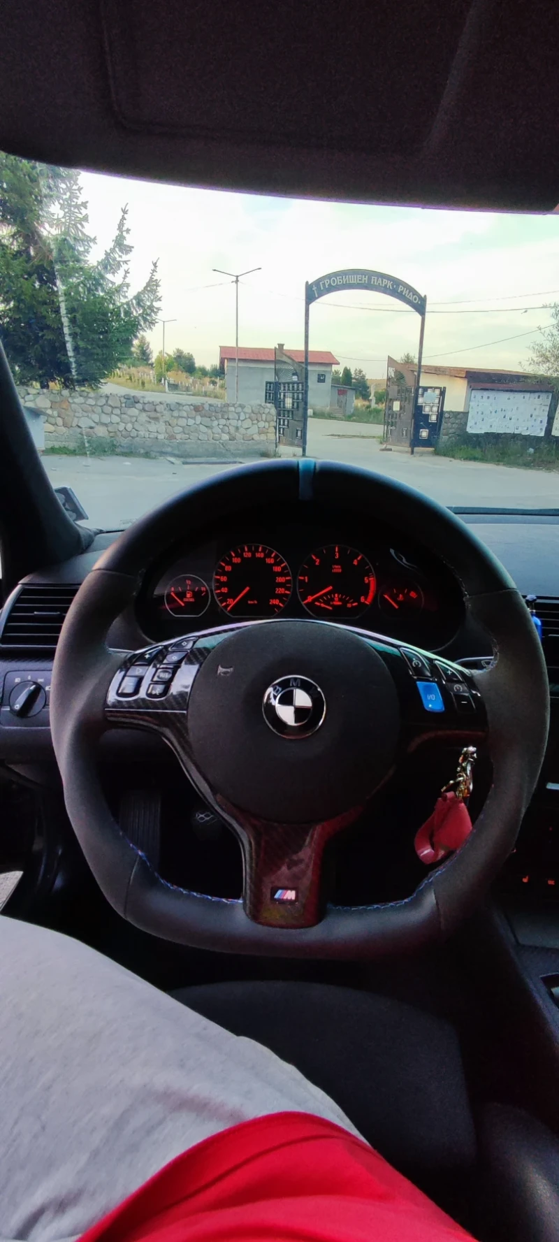 BMW 330 D, снимка 9 - Автомобили и джипове - 48283175