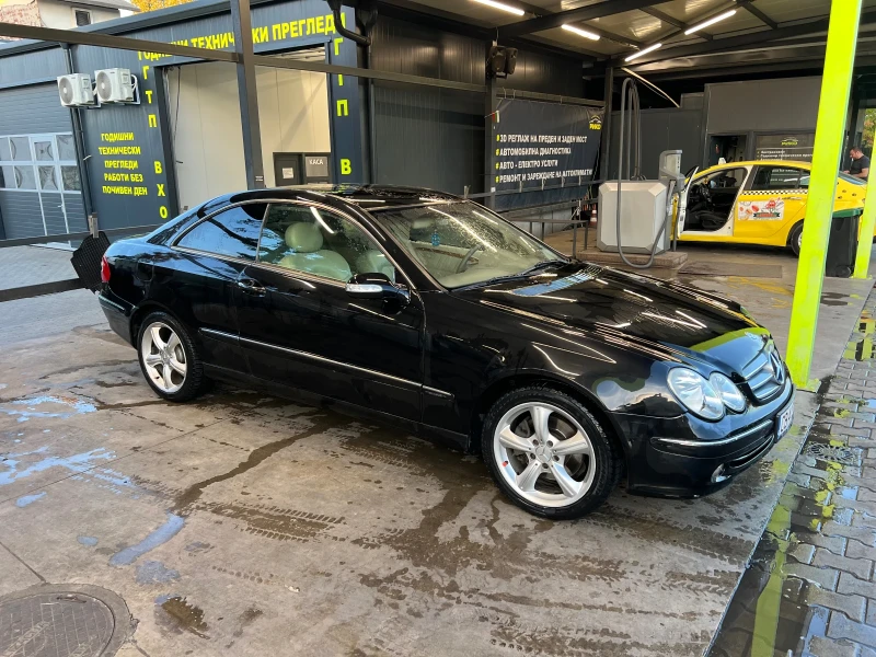 Mercedes-Benz CLK 270, снимка 3 - Автомобили и джипове - 47377493