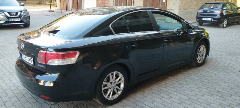 Toyota Avensis, снимка 7 - Автомобили и джипове - 47737140