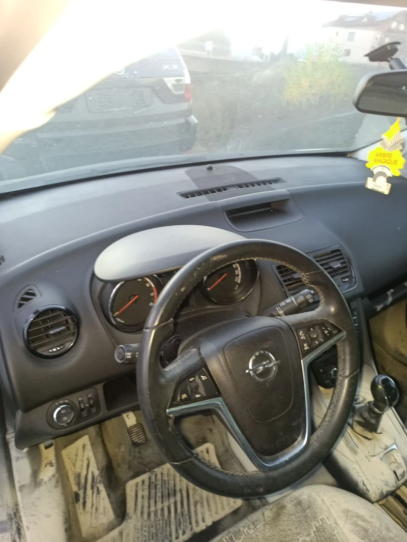 Opel Meriva Meriva B, снимка 8 - Автомобили и джипове - 51362639