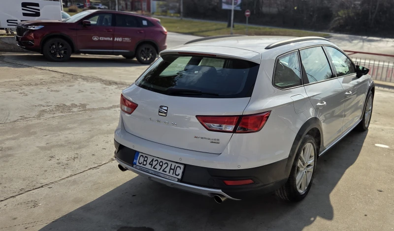 Seat Leon X-Perience 190к.с. DSG 4DRIVE, снимка 4 - Автомобили и джипове - 48980145