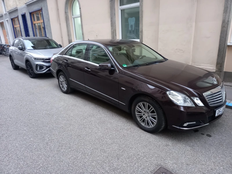 Mercedes-Benz E 250, снимка 2 - Автомобили и джипове - 52309050