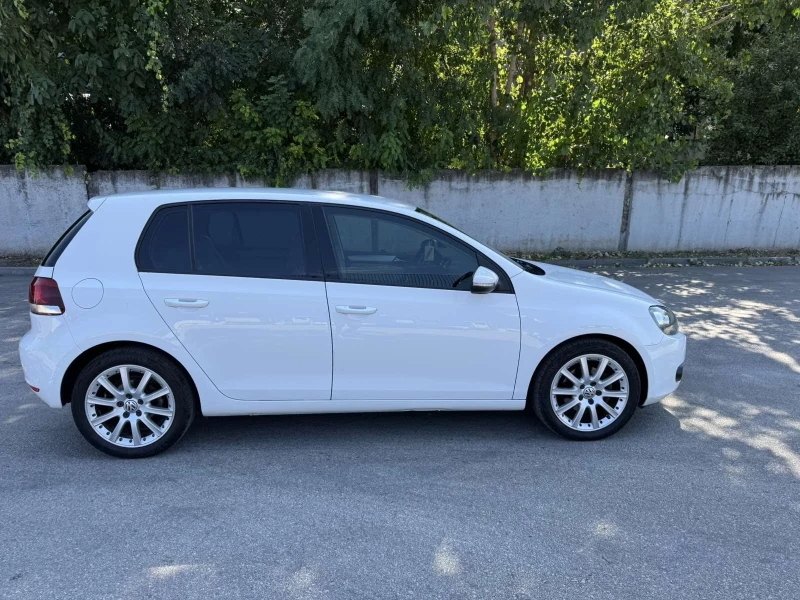 VW Golf 1.4-122kc DSG, снимка 5 - Автомобили и джипове - 51438724