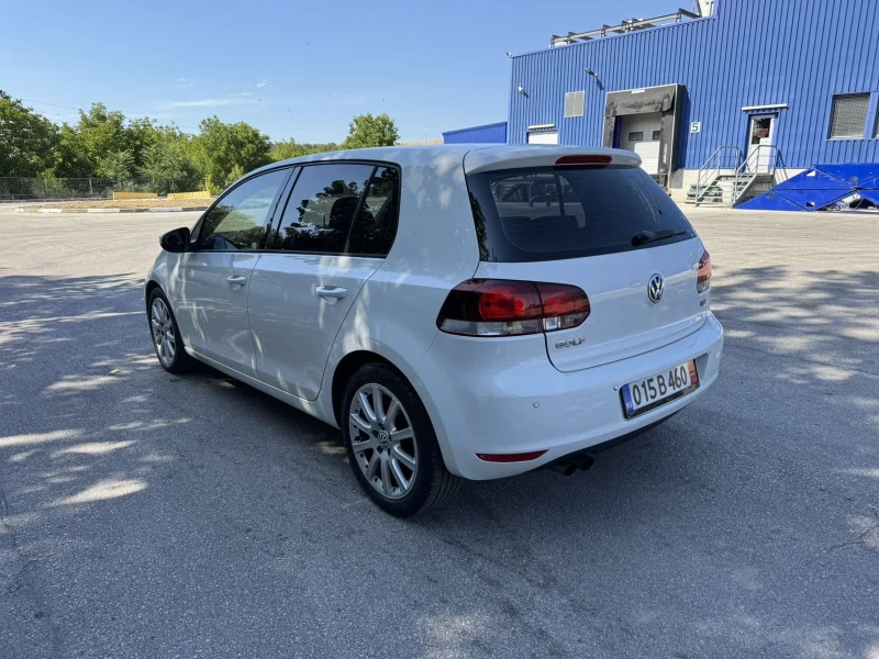 VW Golf 1.4-122kc DSG, снимка 3 - Автомобили и джипове - 51438724