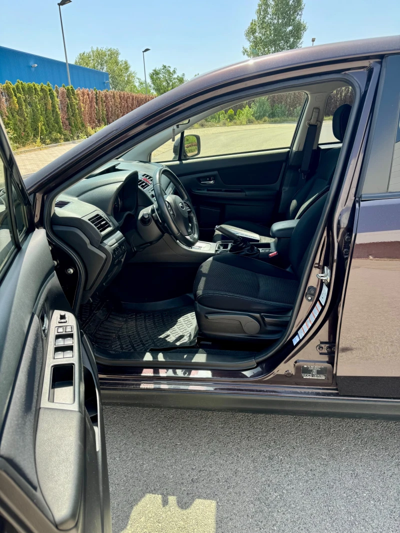 Subaru XV, снимка 9 - Автомобили и джипове - 52440790