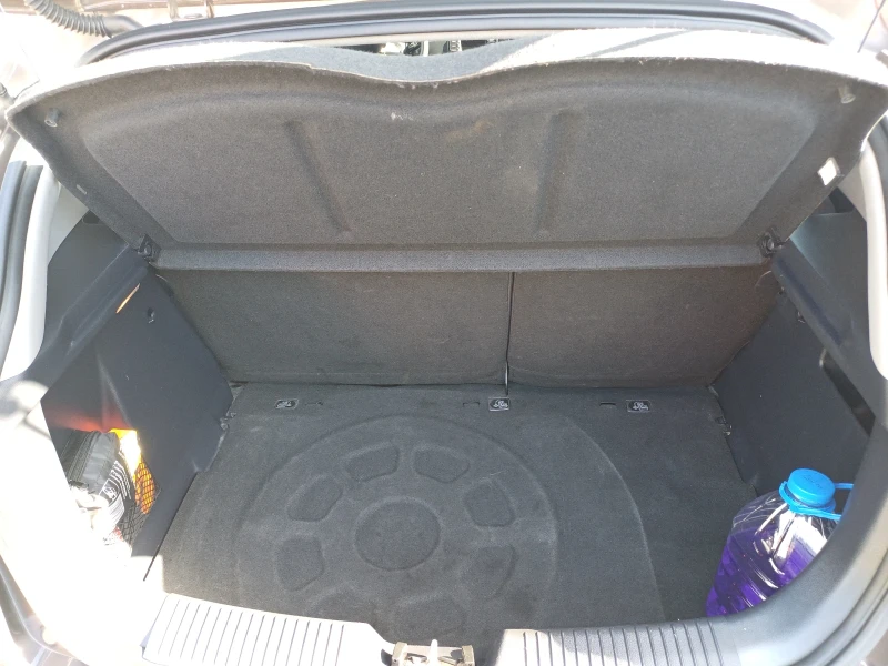 Kia Rio, снимка 10 - Автомобили и джипове - 53137074