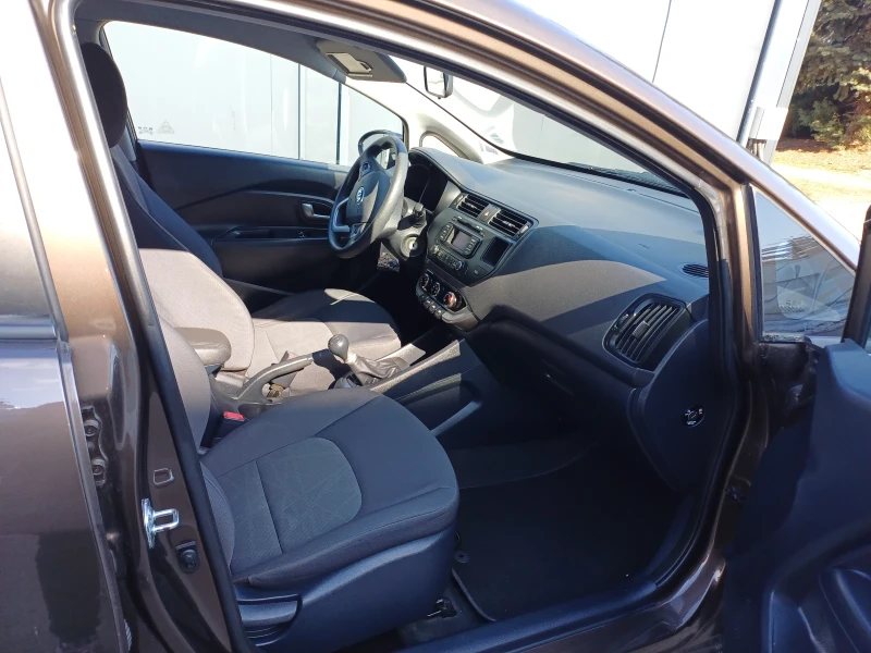 Kia Rio, снимка 7 - Автомобили и джипове - 53137074