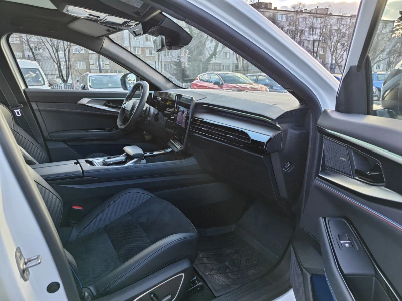 Renault Rafale E-TECH HYBRID ESPRIT ALPINE MATT, снимка 11 - Автомобили и джипове - 53454366