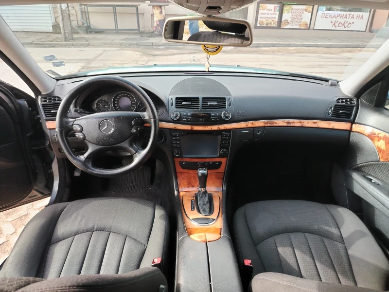 Mercedes-Benz E 220 2.2 d 170hp, снимка 15 - Автомобили и джипове - 53579971