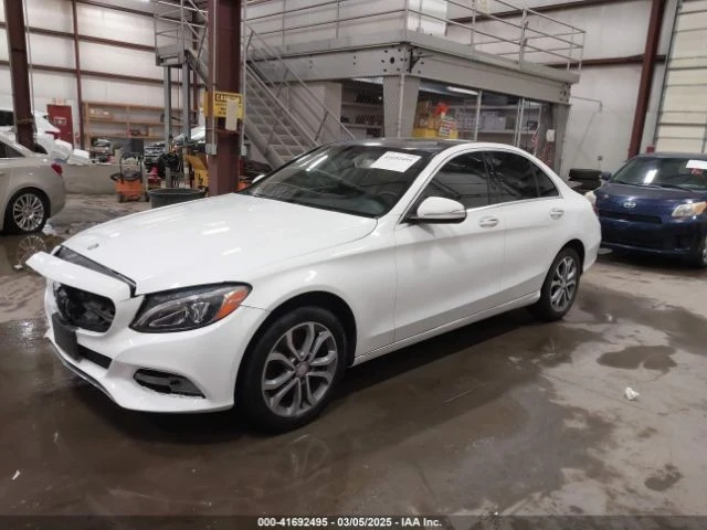 Mercedes-Benz C 300, снимка 2 - Автомобили и джипове - 49585912