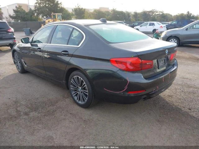 BMW 530 49 883 km* CARFAX* Клип на мотор* Фиксирана цена* , снимка 3 - Автомобили и джипове - 53014178