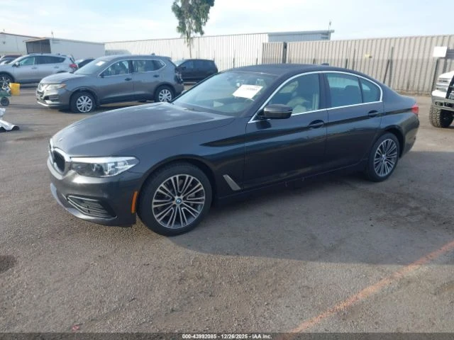 BMW 530 49 883 km* CARFAX* Клип на мотор* Фиксирана цена* , снимка 2 - Автомобили и джипове - 53014178
