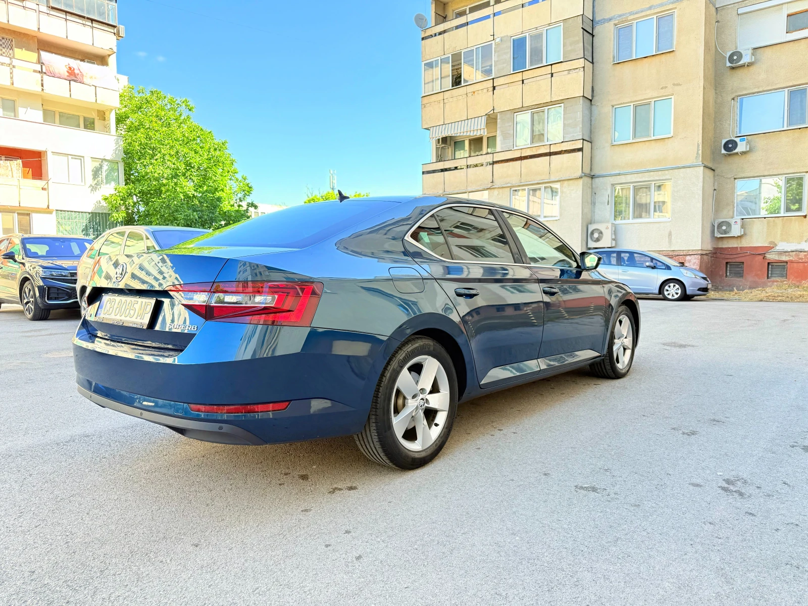 Skoda Superb 2.0 TDI СЕРВИЗНА ИСТОРИЯ - изображение 3