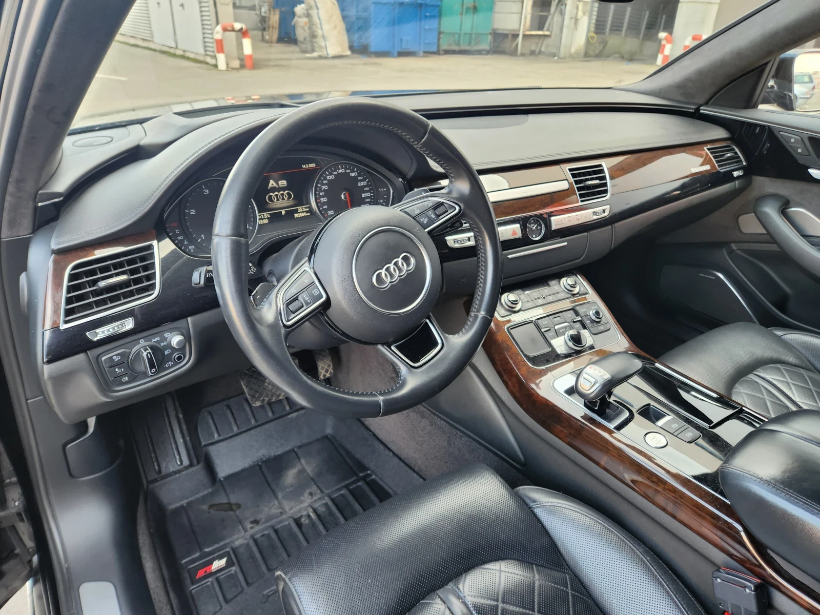 Audi A8  - изображение 7
