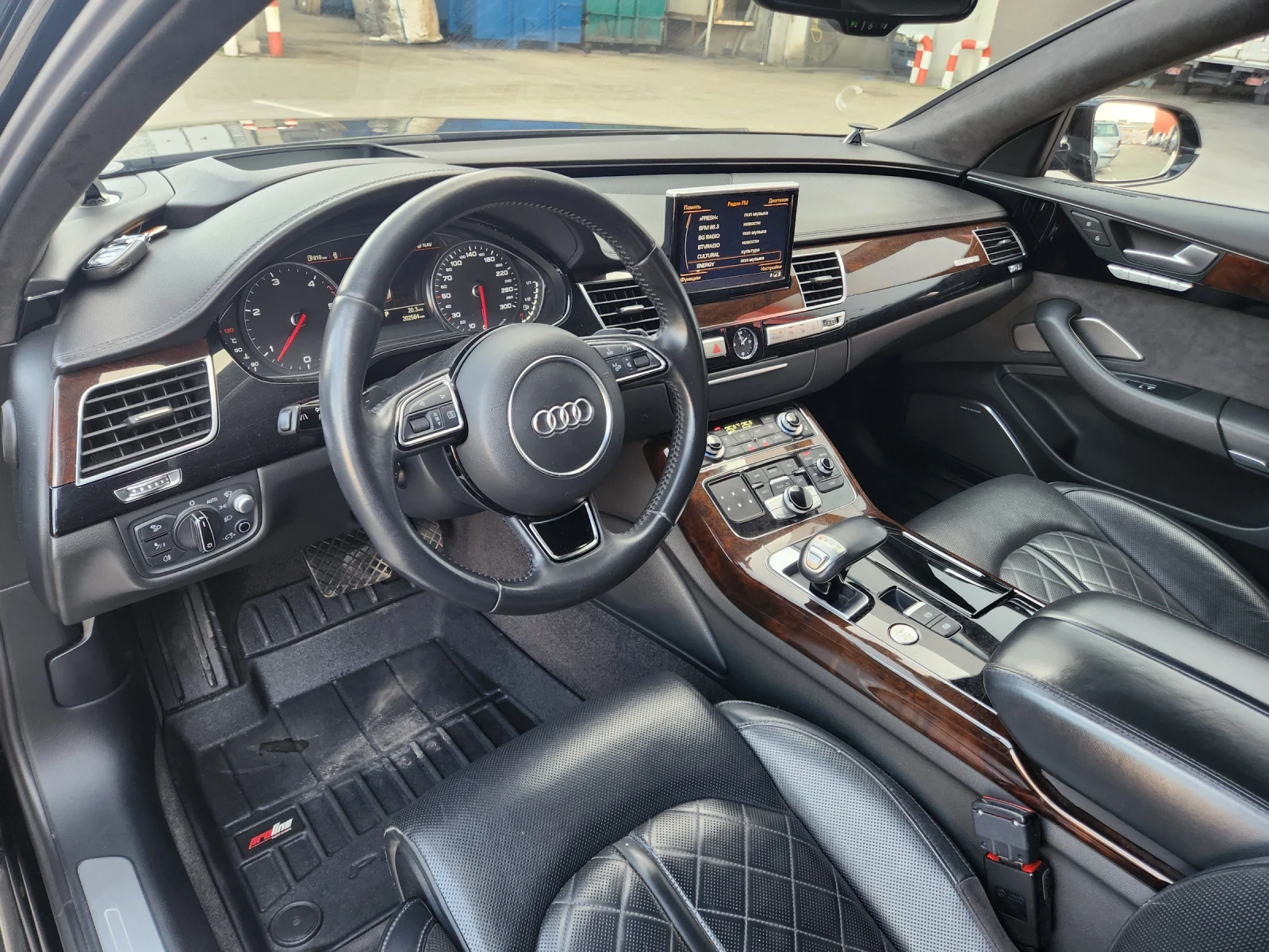 Audi A8  - изображение 8