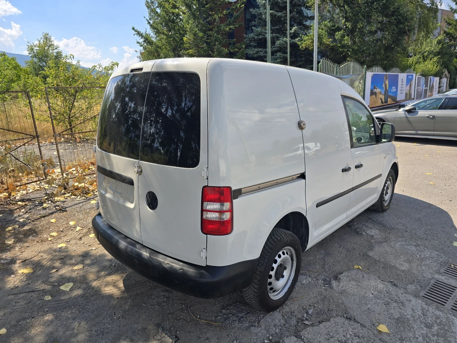 VW Caddy 2.0TDI - изображение 4