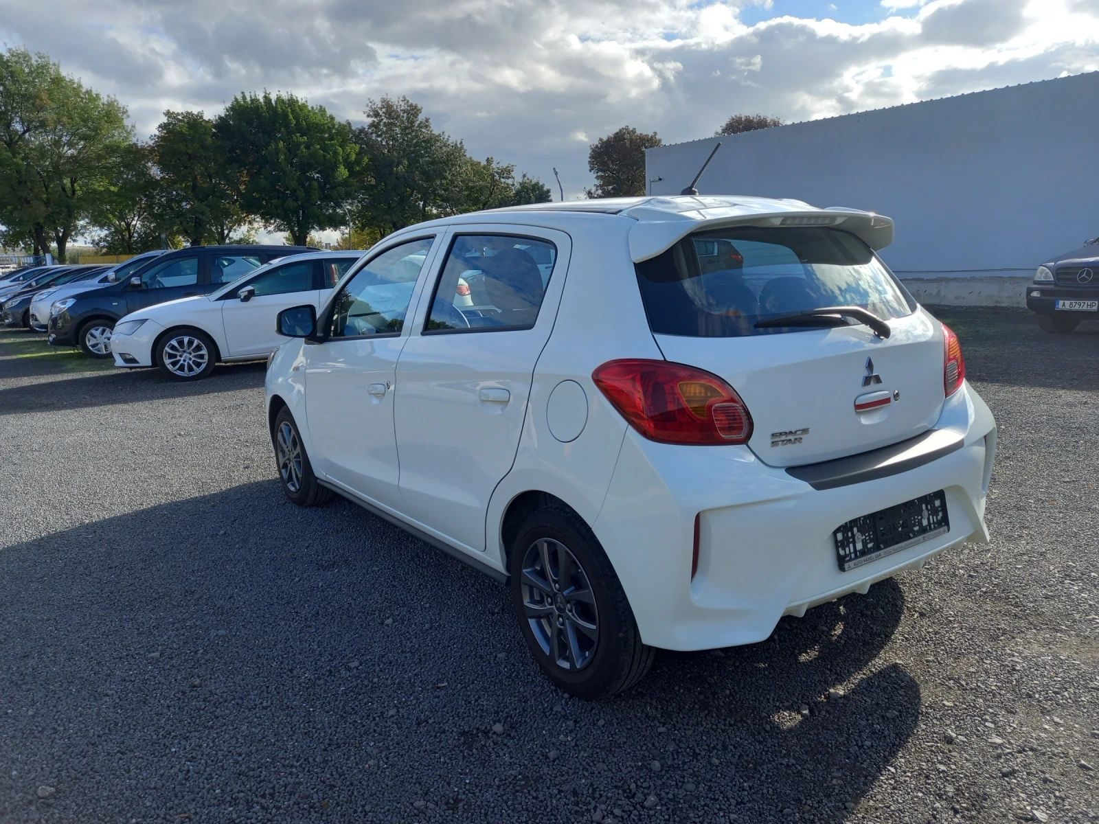 Mitsubishi Space star 1.0i   20500км. - изображение 6