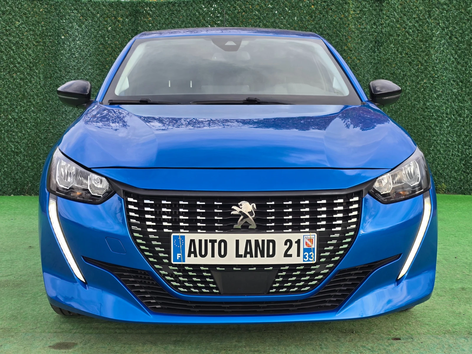 Peugeot 208 1.2PURE TECH* 101* 8EAT* FACE LIFT* 43 000*  | Mobile.bg   2