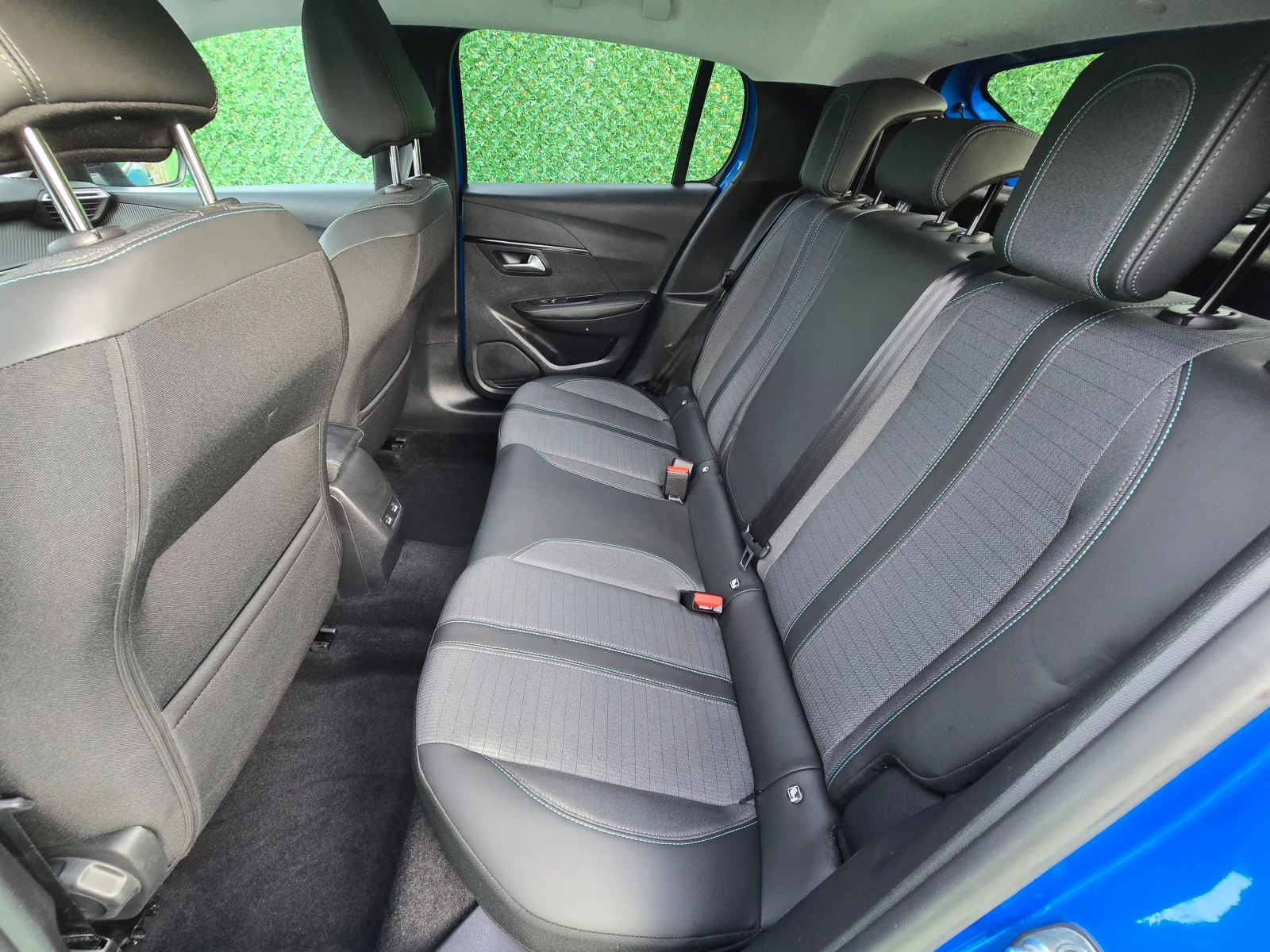 Peugeot 208 1.2PURE TECH* 101* 8EAT* FACE LIFT* 43 000*  | Mobile.bg   10