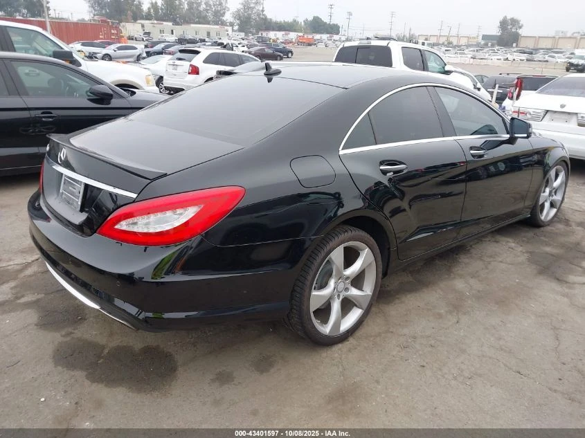 Mercedes-Benz CLS 550 4MATIC* АвтоКредит* Цена до БГ - изображение 4
