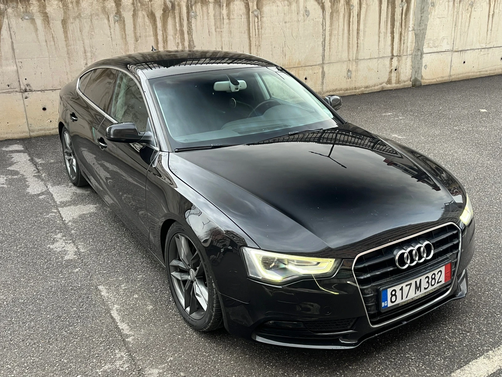 Audi A5 Bi-Xenon* LED дневни* HighBeamAssist* NAVI* Подгре, снимка 3 - Автомобили и джипове - 55126357