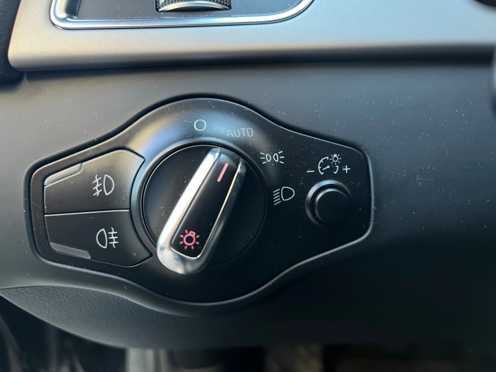 Audi A5 Bi-Xenon* LED ������* HighBeamAssist* NAVI* ������ | Mobile.bg � ����������� 14