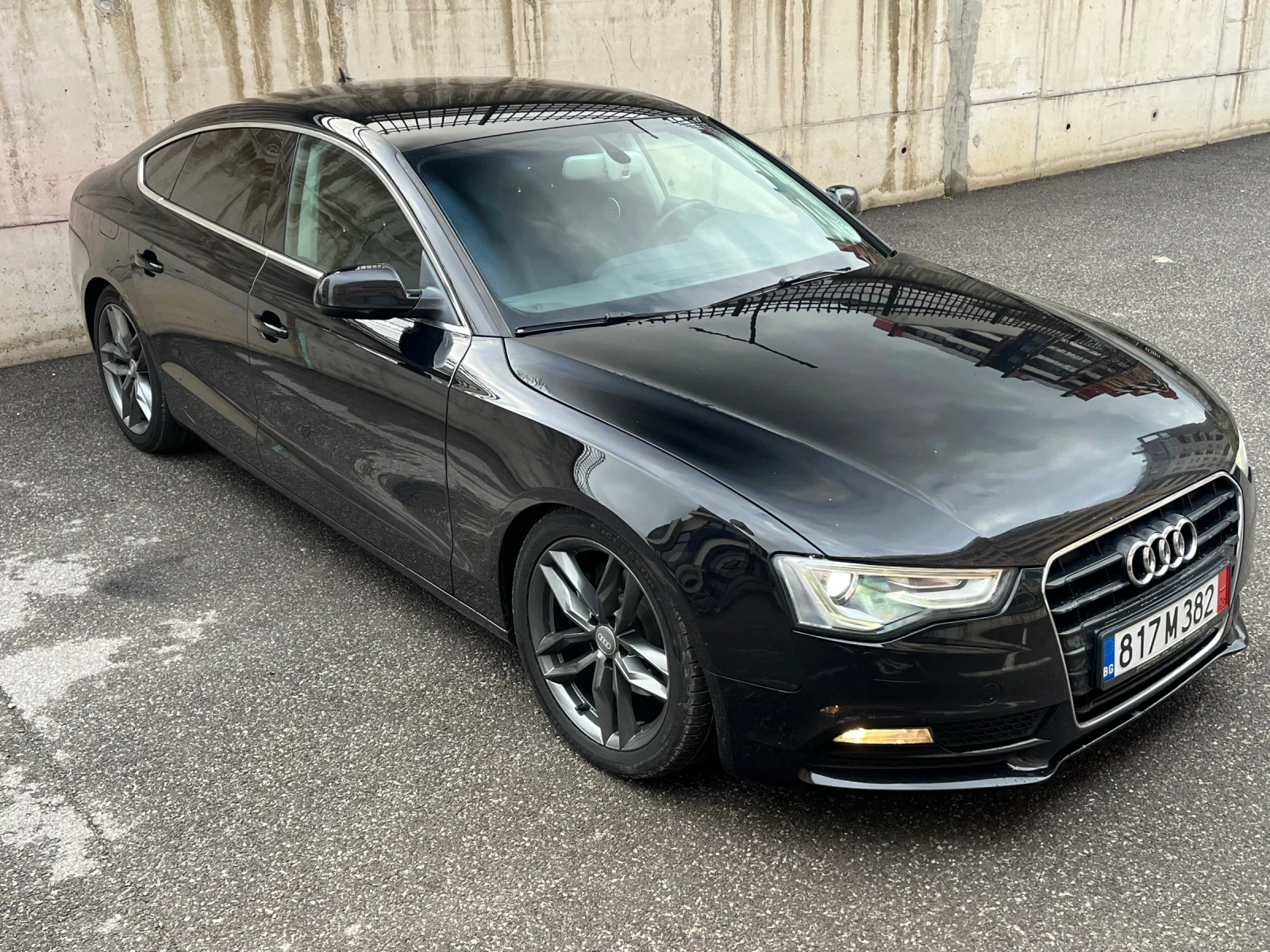 Audi A5 Bi-Xenon* LED ������* HighBeamAssist* NAVI* ������ | Mobile.bg � ����������� 3