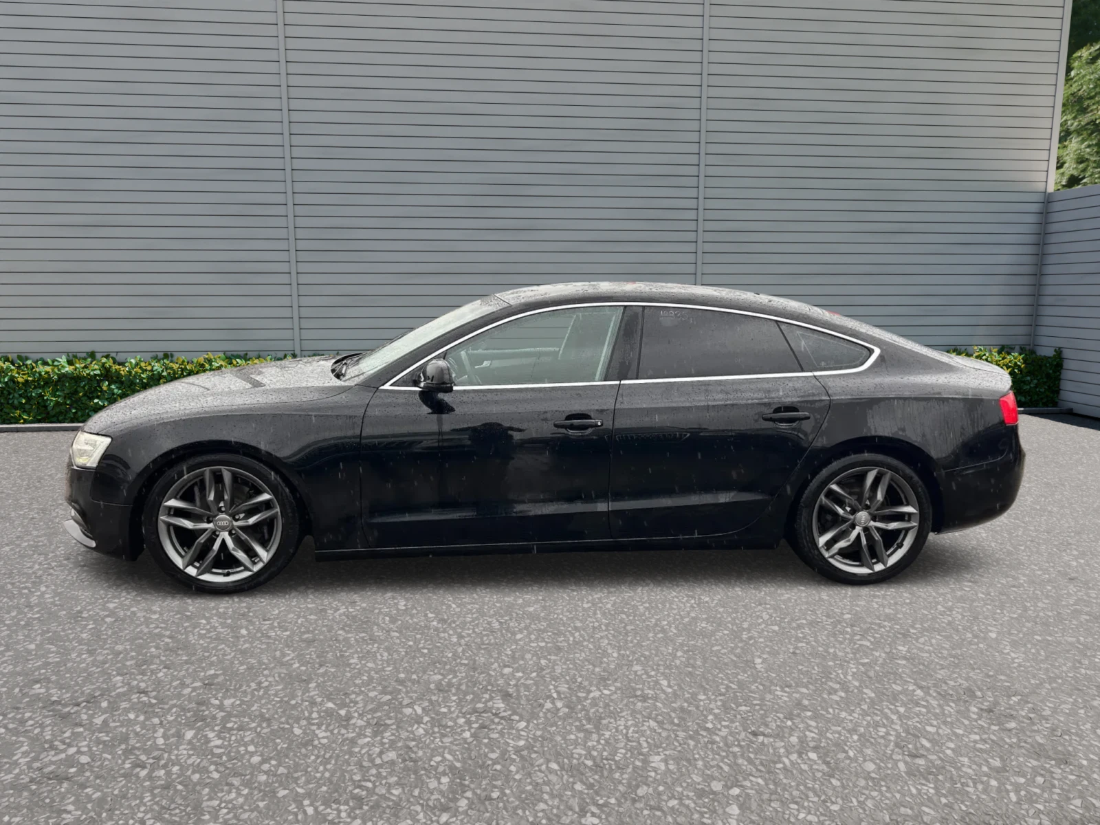 Audi A5 Bi-Xenon* LED дневни* HighBeamAssist* NAVI* Подгре - изображение 4