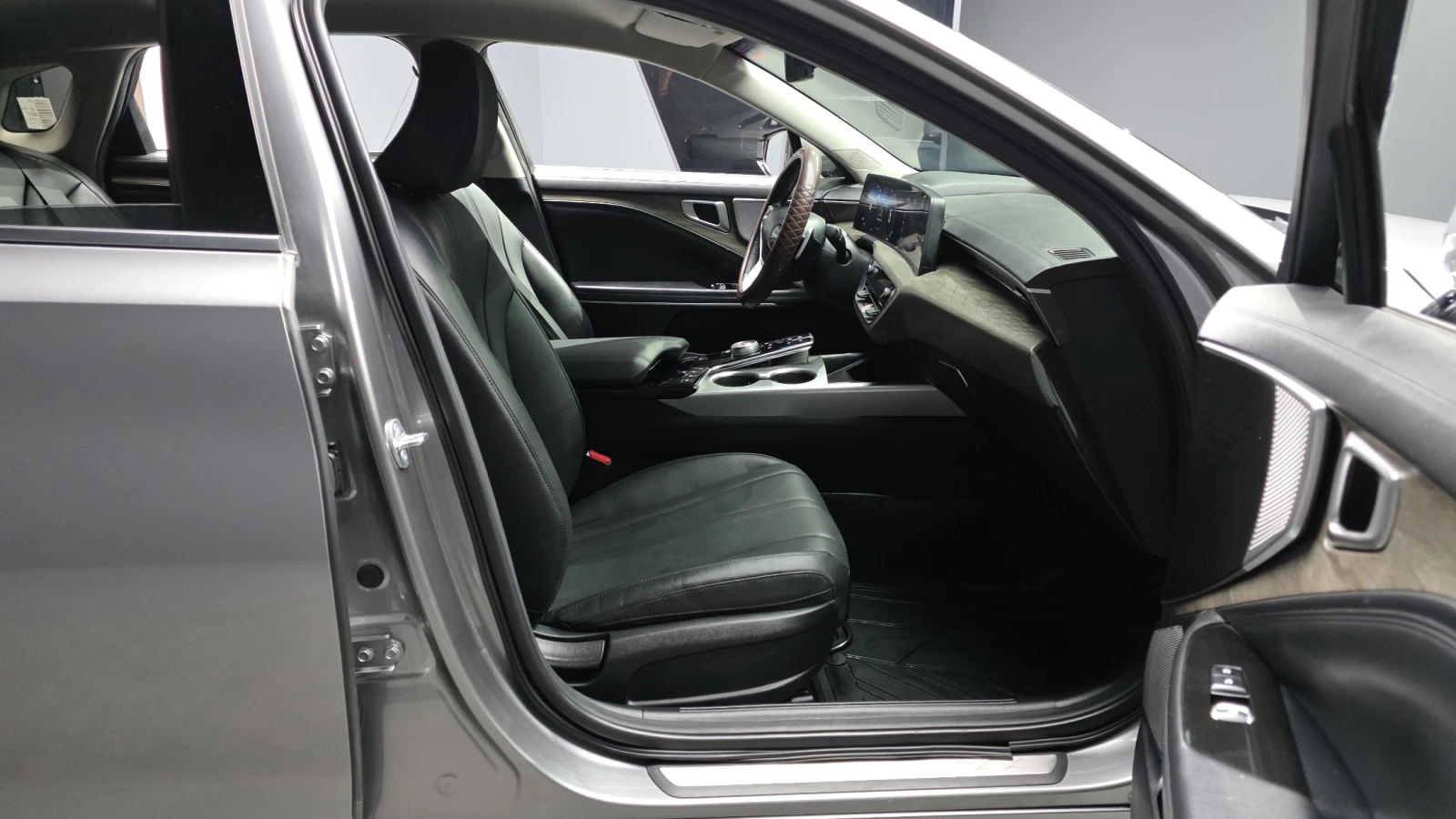 Kia K8 3.5LPG TRENDY autogeorge.com | Mobile.bg � ����������� 11