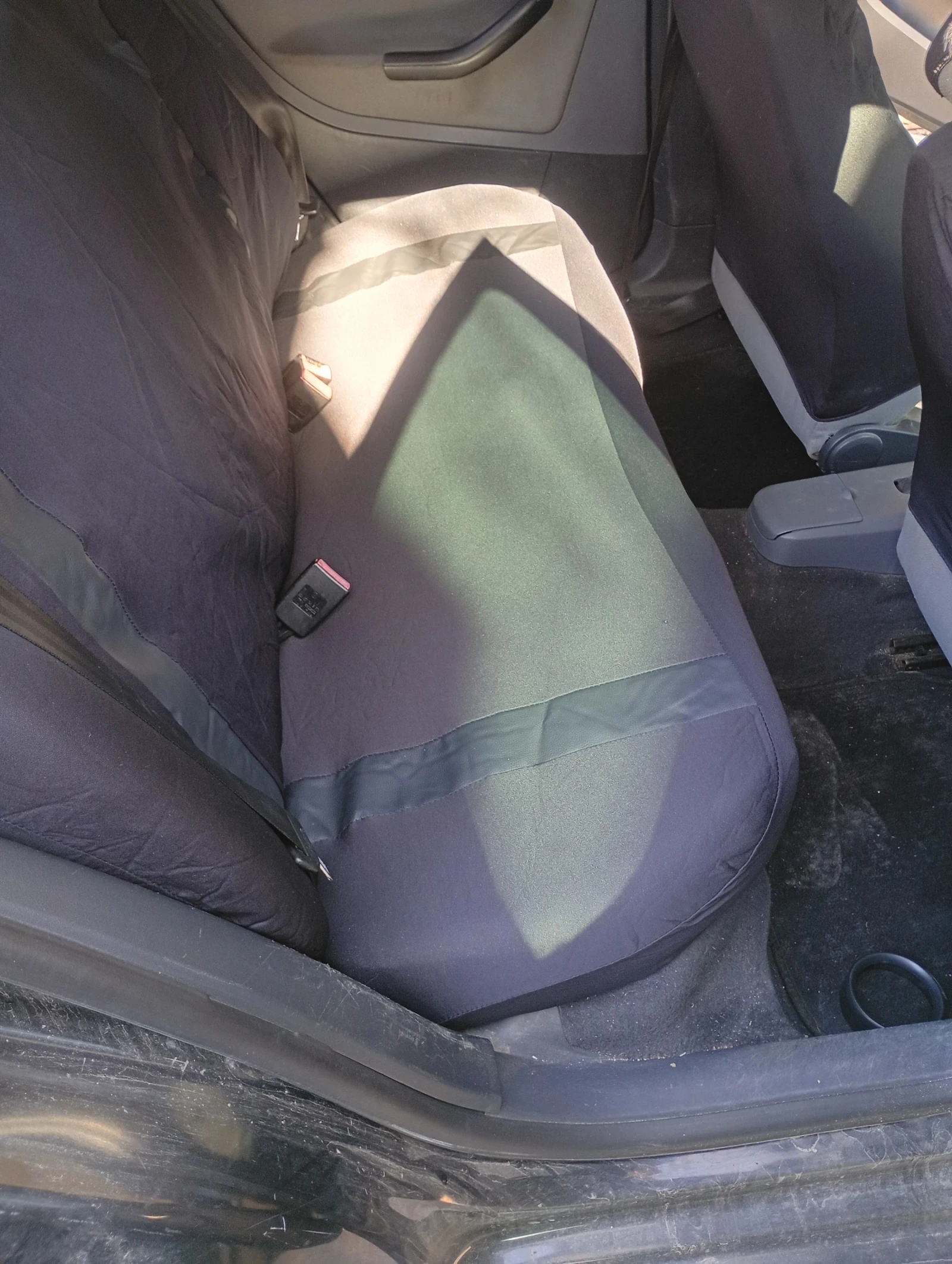 Seat Ibiza, снимка 6 - Автомобили и джипове - 53825734