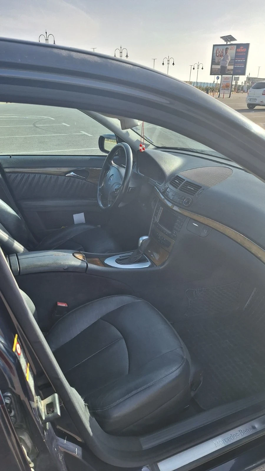 Mercedes-Benz E 280, снимка 8 - Автомобили и джипове - 54083349