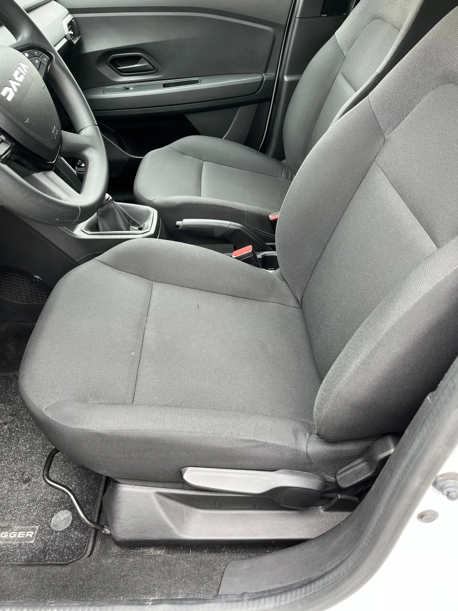 Dacia Jogger Essential ECO-G 100 7 seats/LPG | Mobile.bg � ����������� 8