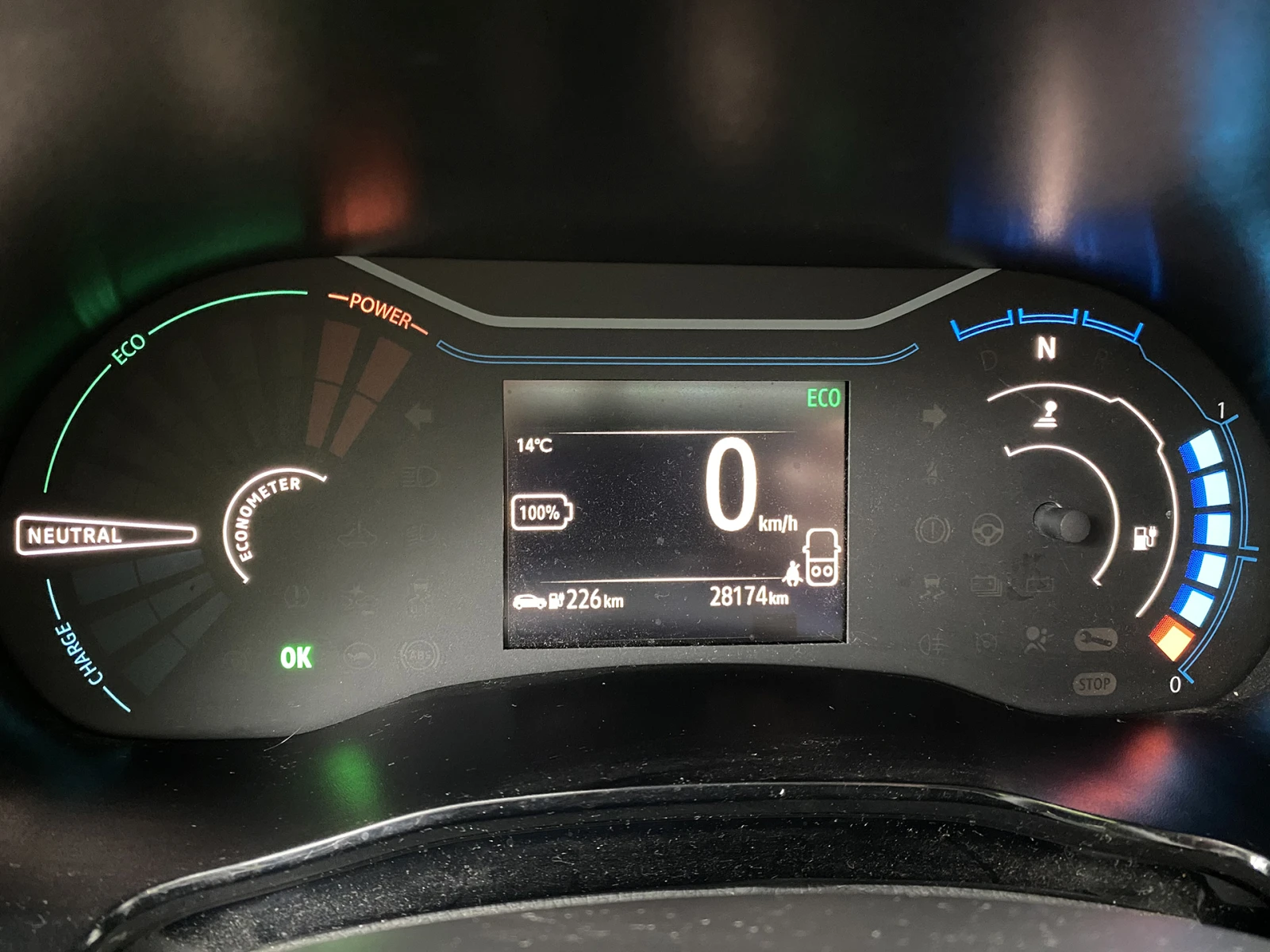 Dacia Spring Comfort Plus, снимка 8 - Автомобили и джипове - 54655124