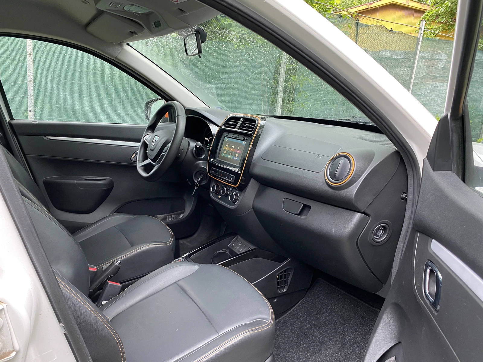 Dacia Spring Comfort Plus, снимка 6 - Автомобили и джипове - 54655124