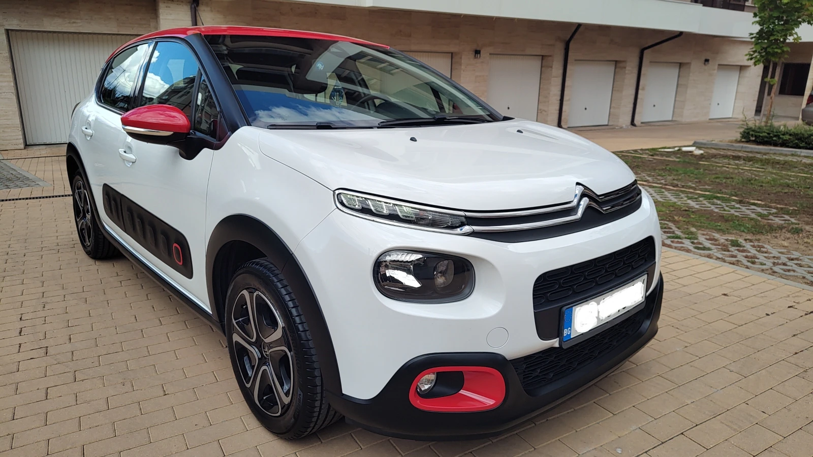 Citroen C3 1.2 PureTech 82 к.с. | 2017 г. | 63 000 км | , снимка 3 - Автомобили и джипове - 56282845