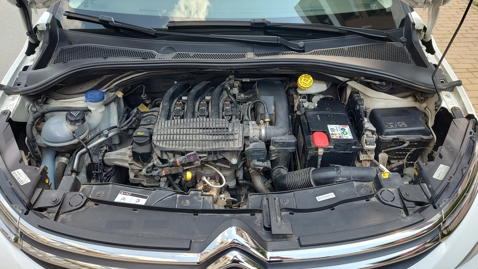 Citroen C3 1.2 PureTech 82 к.с. | 2017 г. | 63 000 км | , снимка 14 - Автомобили и джипове - 56282845