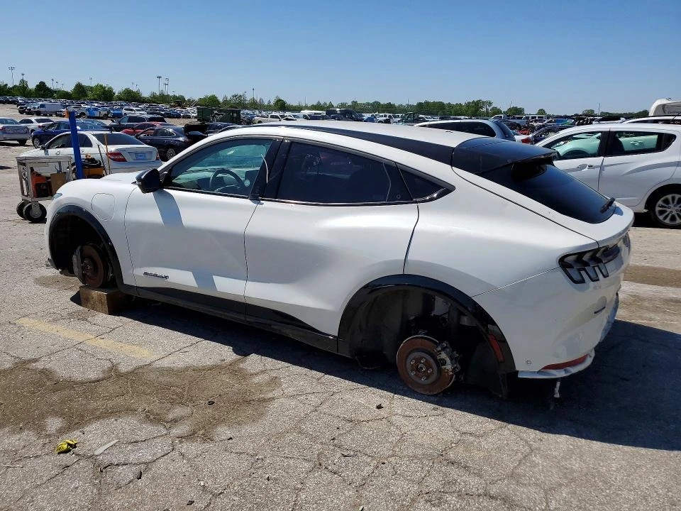 Ford Mustang, снимка 2 - Автомобили и джипове - 54817413