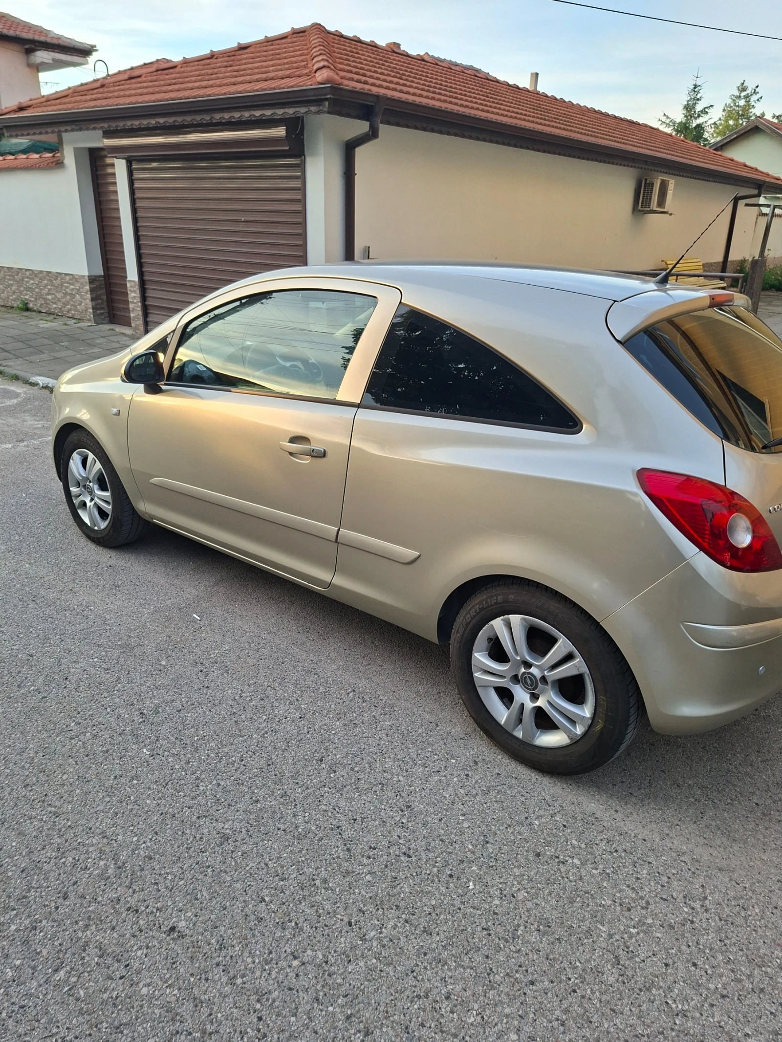 Opel Corsa, снимка 7 - Автомобили и джипове - 54877569