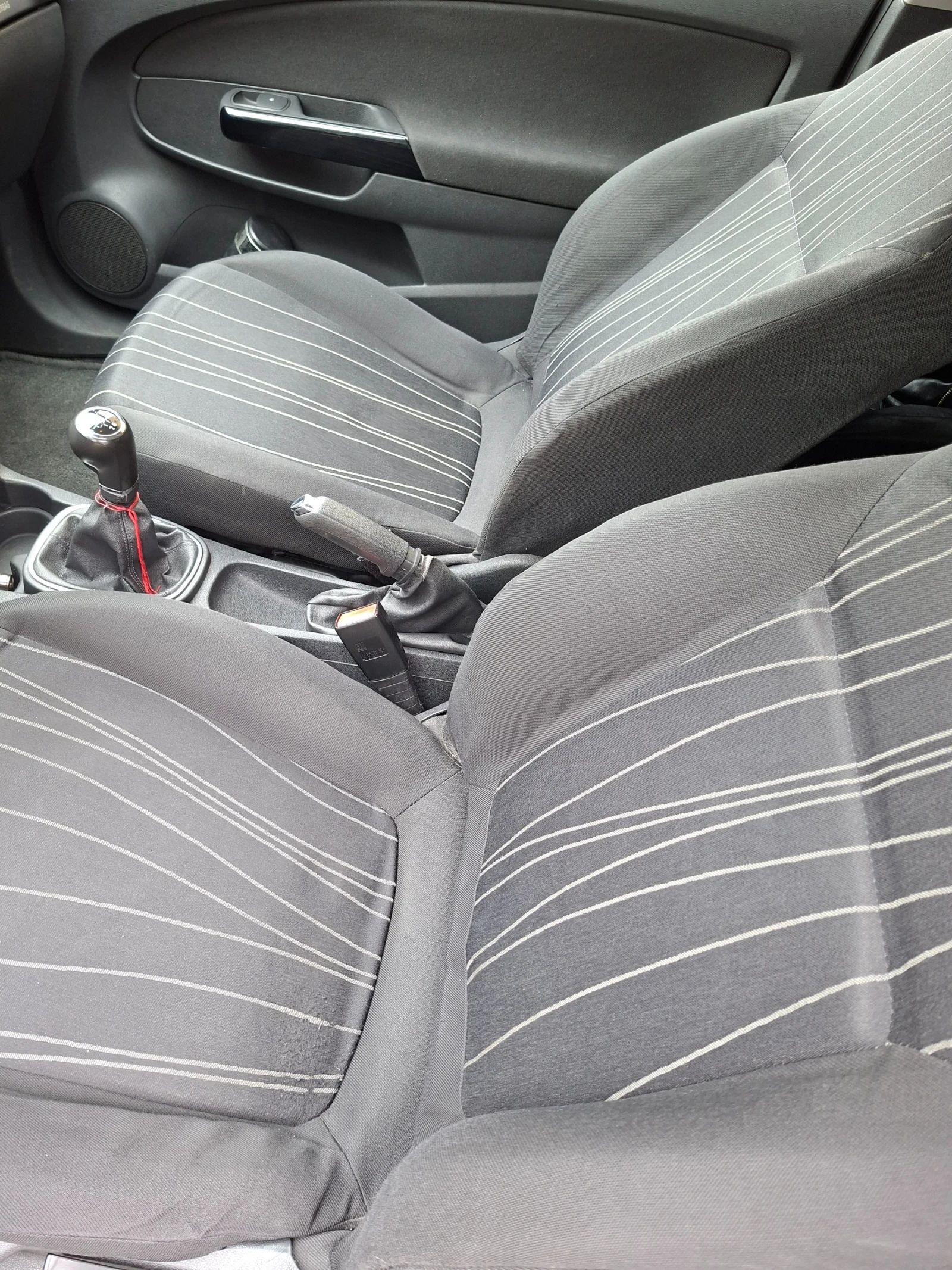 Opel Corsa, снимка 11 - Автомобили и джипове - 54877569