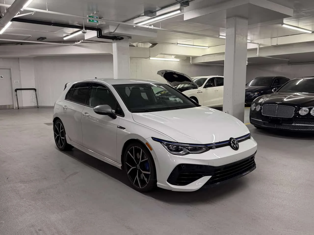 VW Golf * R* DSG * АВТОКРЕДИТ БЕЗ ПЪРВОНАЧАЛНА ВНОСКА* , снимка 12 - Автомобили и джипове - 54936761
