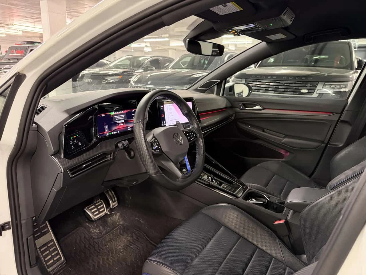 VW Golf * R* DSG * АВТОКРЕДИТ БЕЗ ПЪРВОНАЧАЛНА ВНОСКА* , снимка 5 - Автомобили и джипове - 54936761