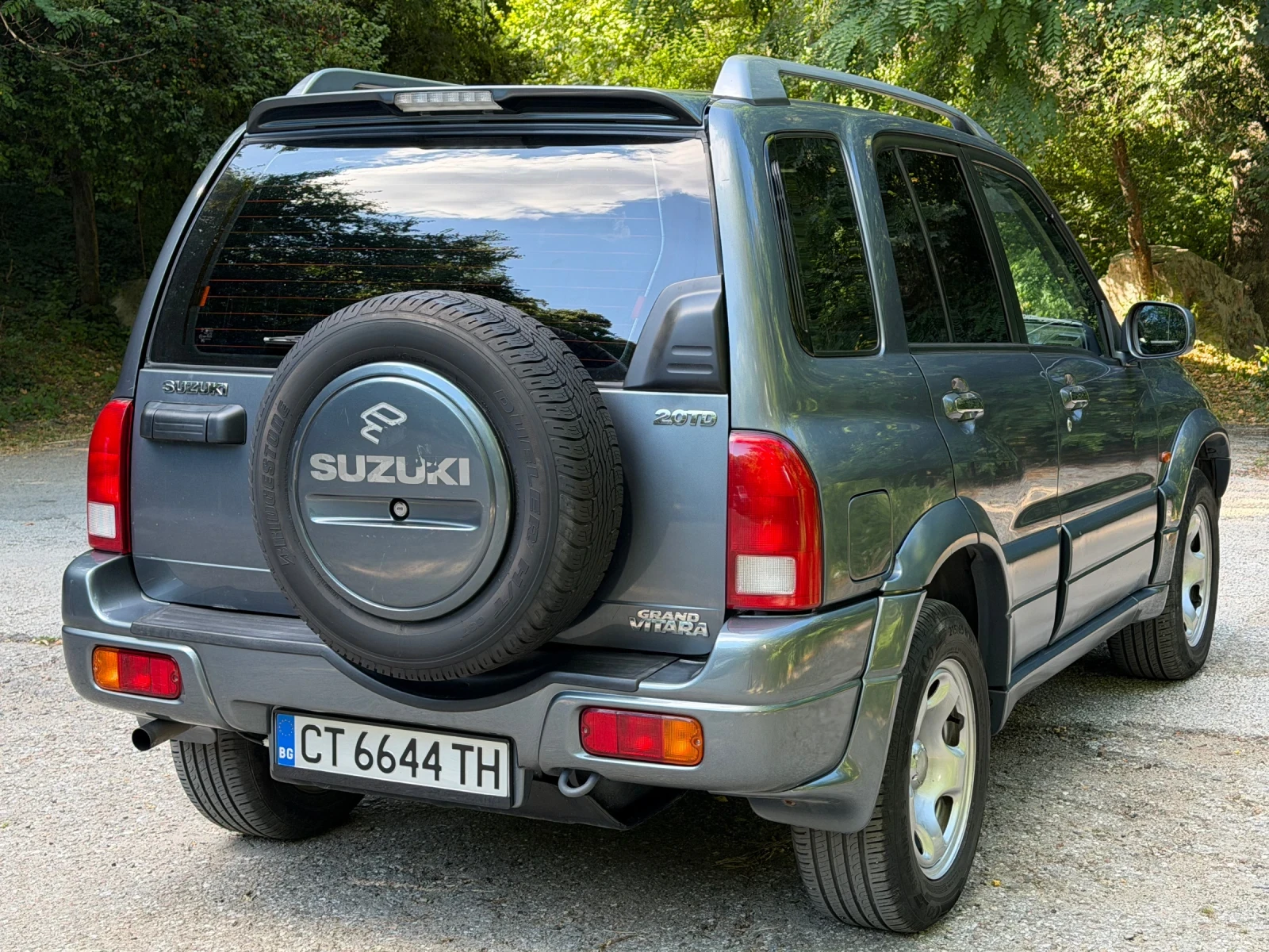 Suzuki Grand vitara 2000 HDI, снимка 5 - Автомобили и джипове - 55207321