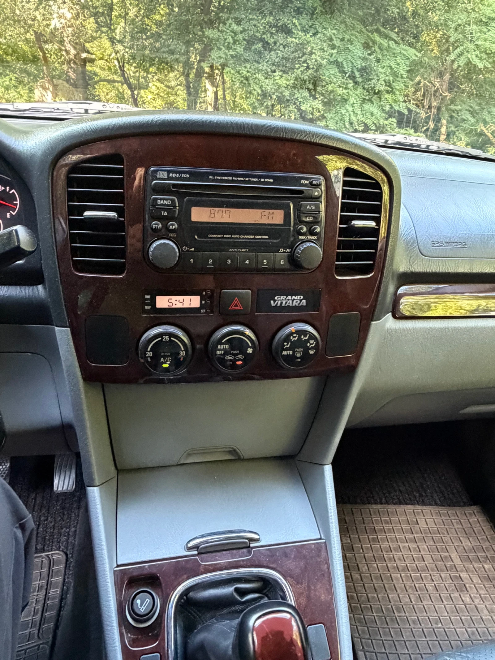 Suzuki Grand vitara 2000 HDI, снимка 16 - Автомобили и джипове - 55207321