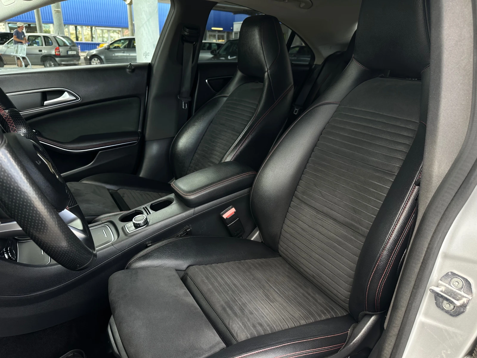 Mercedes-Benz CLA 220 200CDI 4-MATIC AMG FACE LIFT, снимка 9 - Автомобили и джипове - 55352181