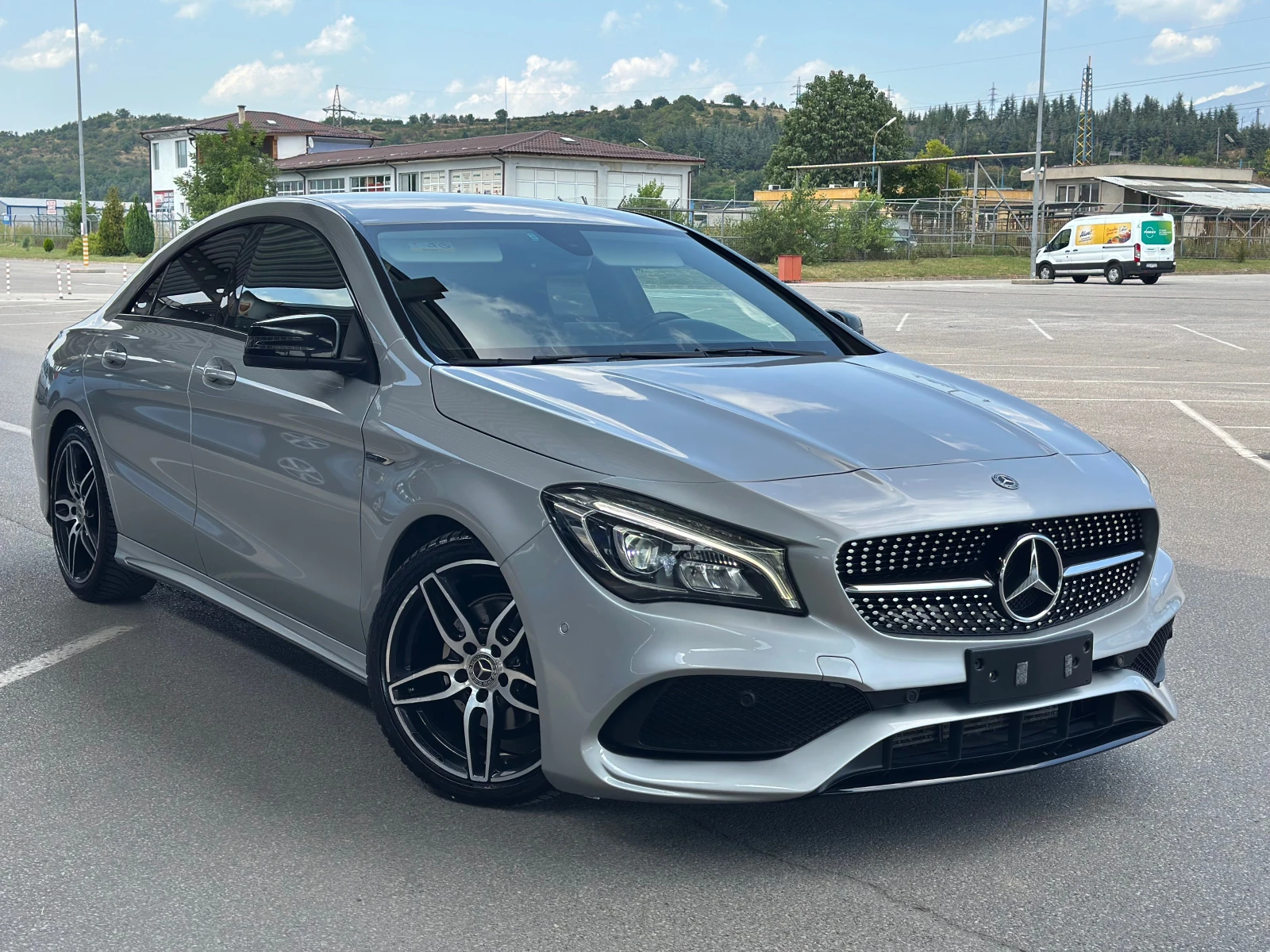 Mercedes-Benz CLA 220 200CDI 4-MATIC AMG FACE LIFT