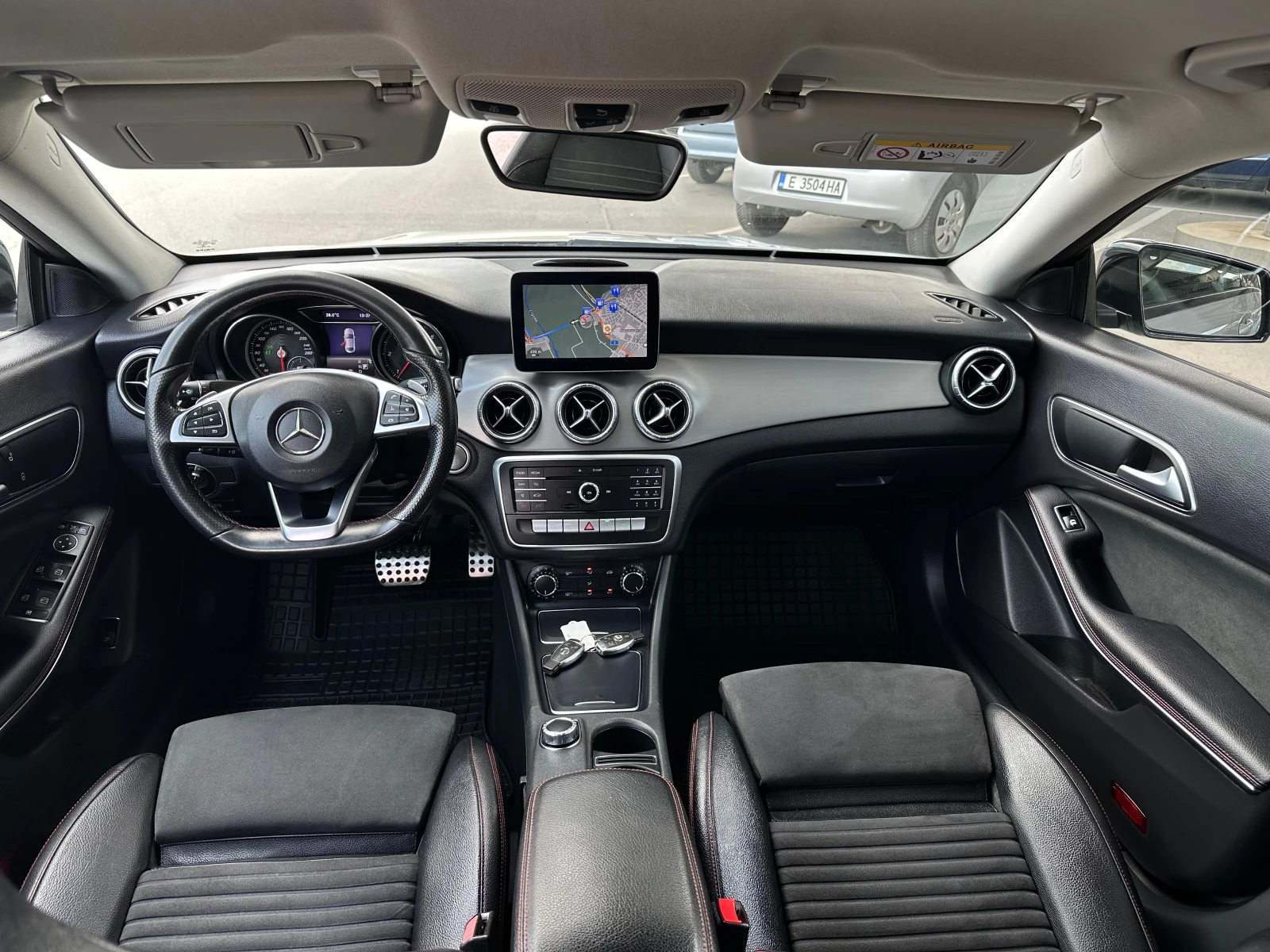 Mercedes-Benz CLA 220 200CDI 4-MATIC AMG FACE LIFT, снимка 11 - Автомобили и джипове - 55352181